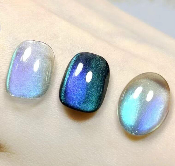 Aqua light cat eye gel